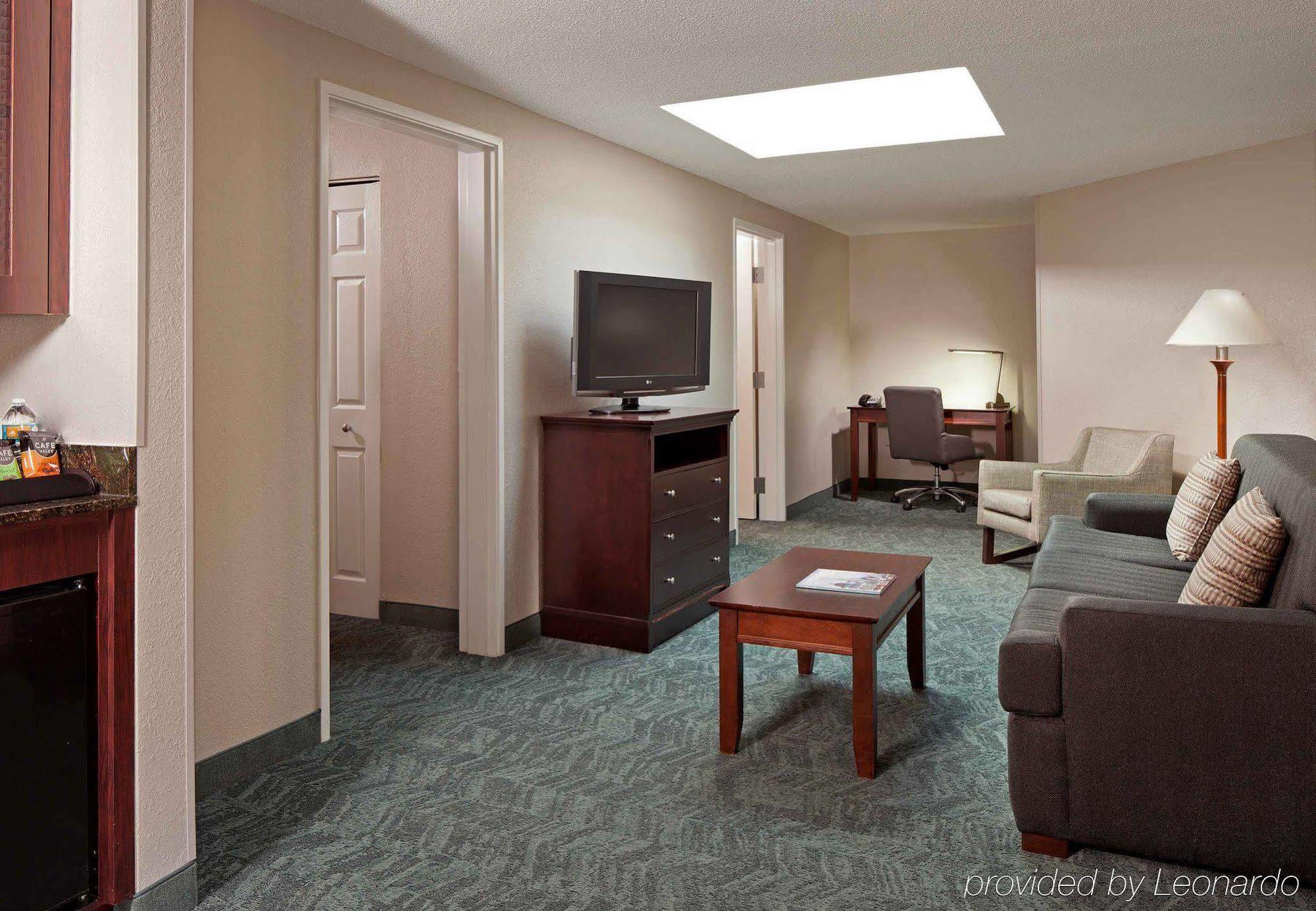Springhill Suites By Marriott Baltimore Downtown/Inner Harbor Exterior photo